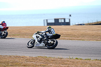anglesey-no-limits-trackday;anglesey-photographs;anglesey-trackday-photographs;enduro-digital-images;event-digital-images;eventdigitalimages;no-limits-trackdays;peter-wileman-photography;racing-digital-images;trac-mon;trackday-digital-images;trackday-photos;ty-croes